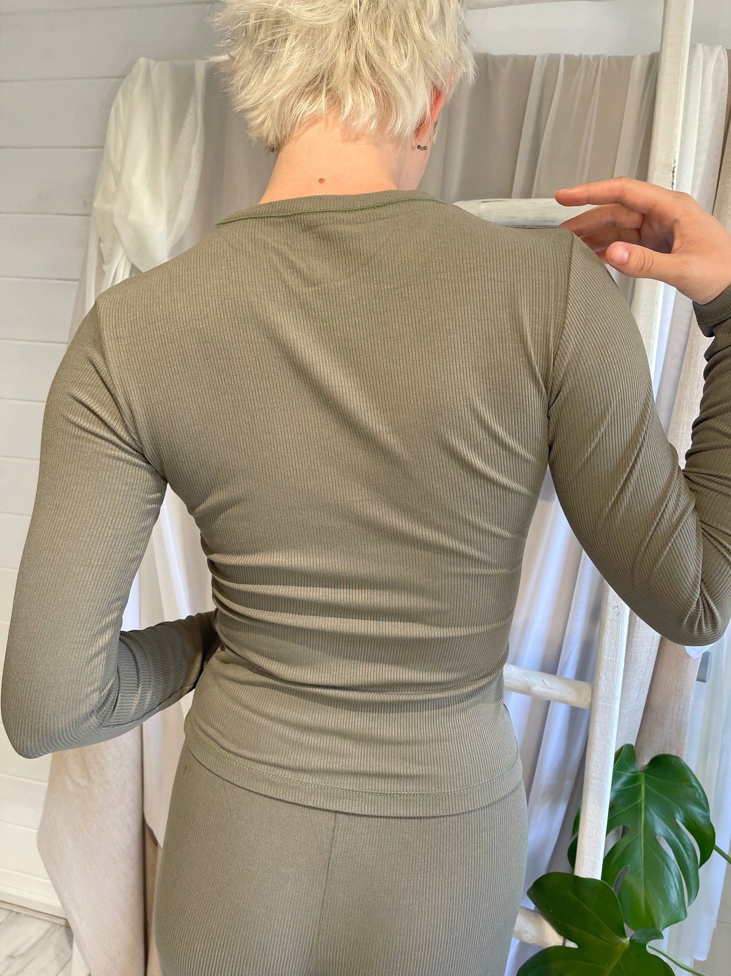 Thea Long Sleeve