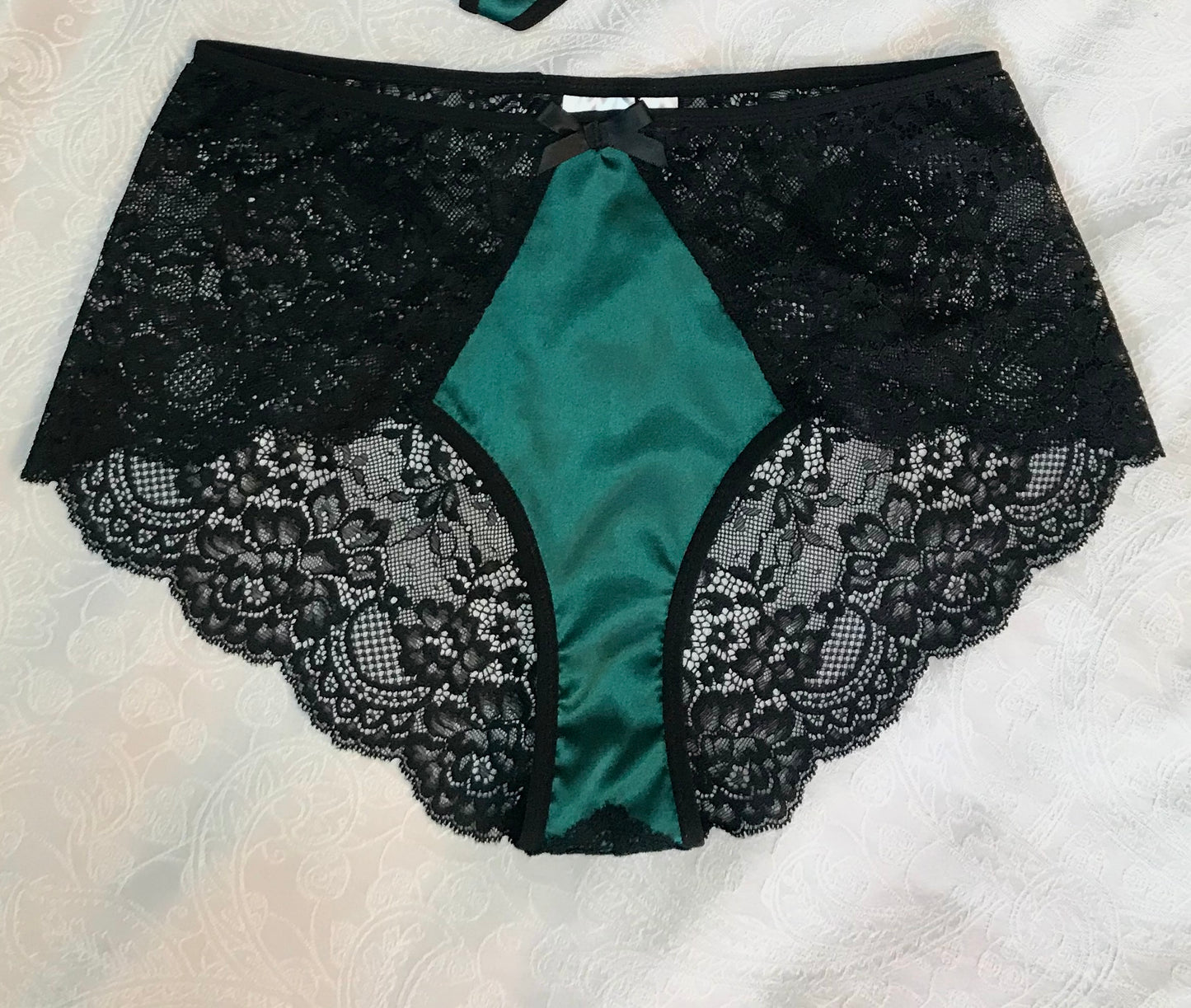 Eleanor Briefs