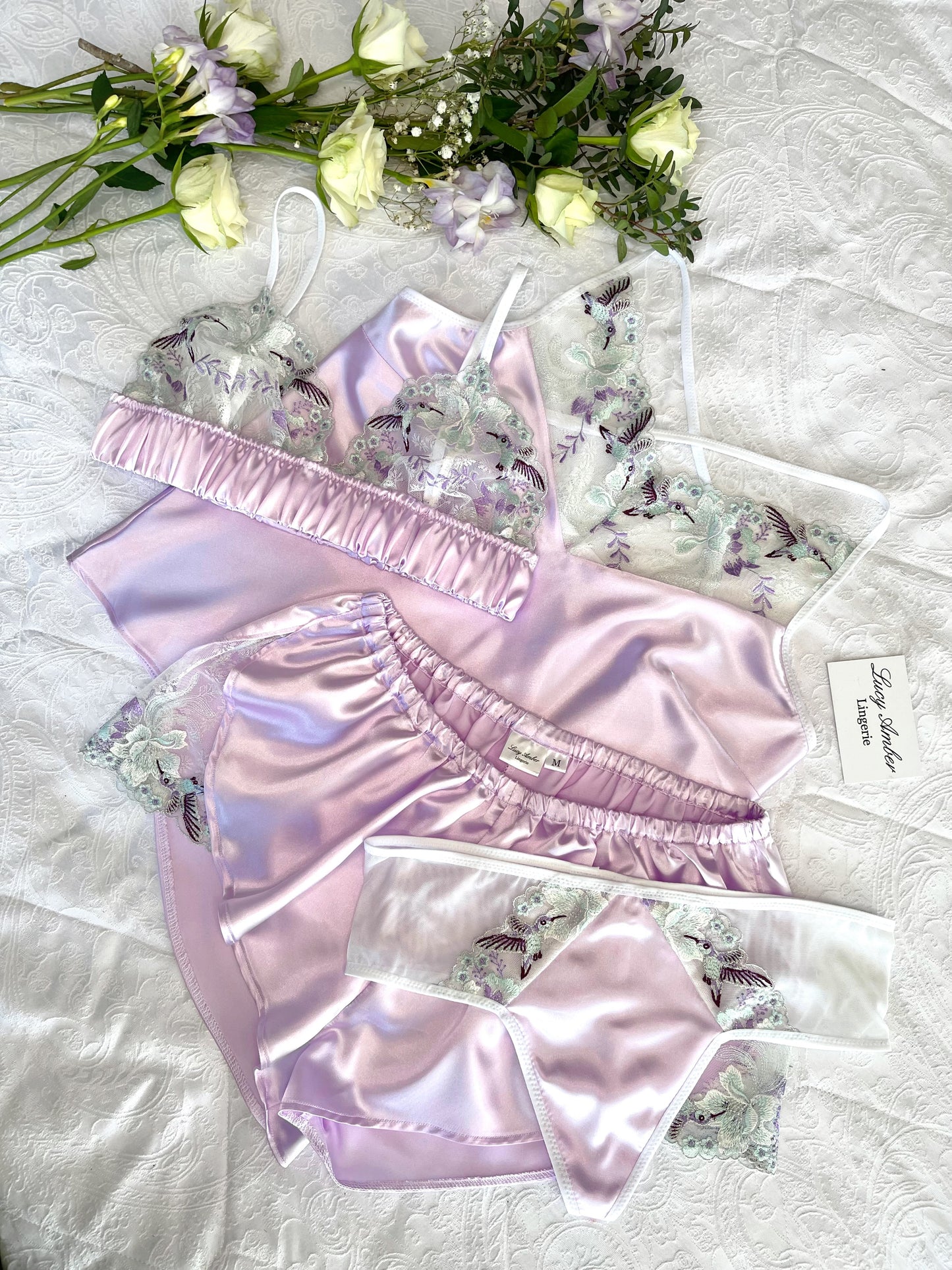 Birdy Night And Lingerie Set