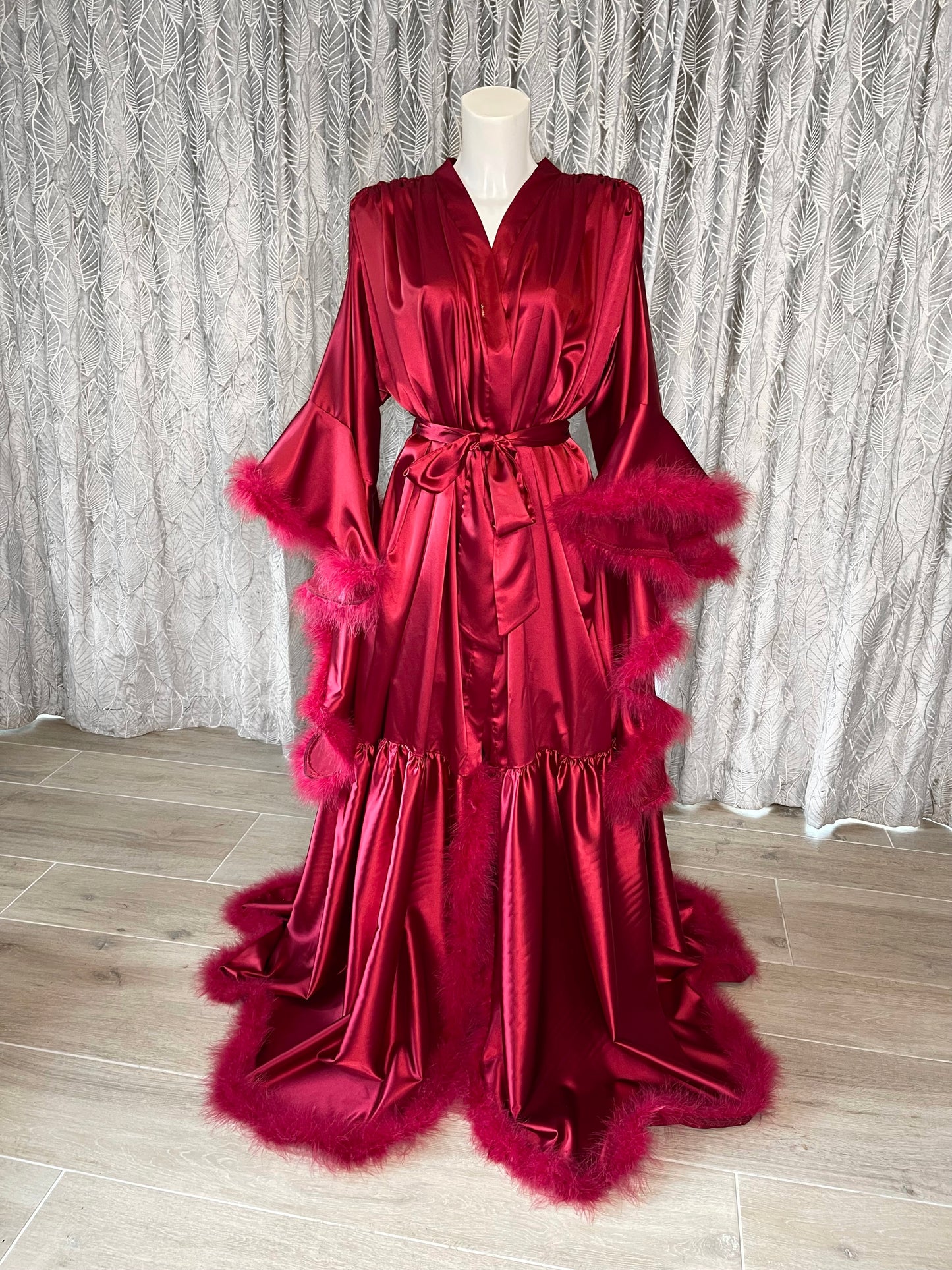 Crimson Red Hollywood Vintage Style Feather Robe