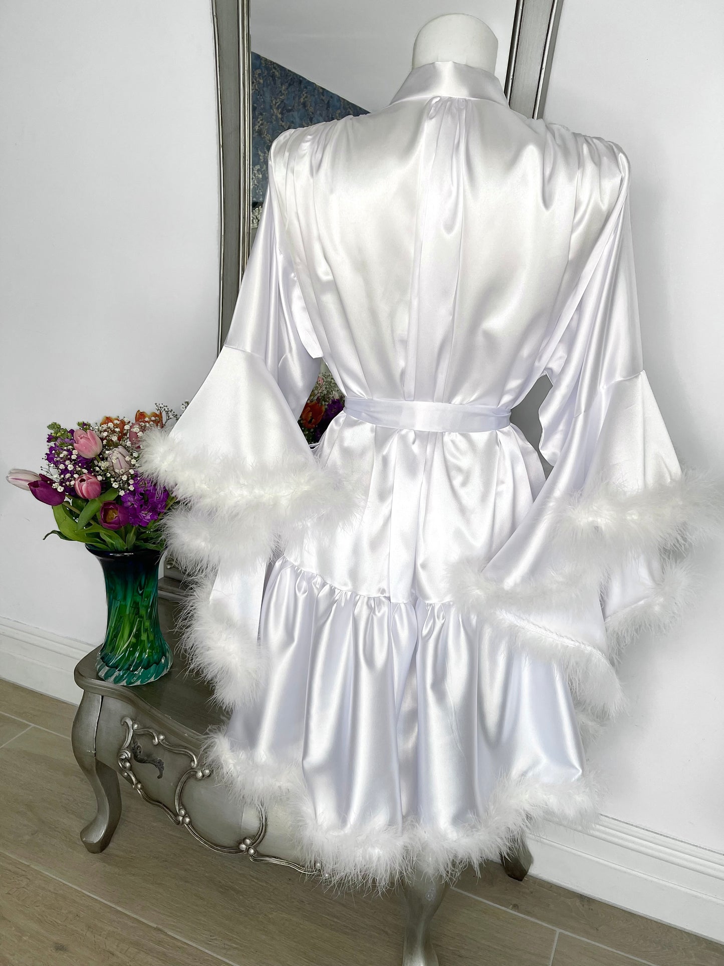 Short White Bridal Vintange Hollywood Inspired Feather Robe